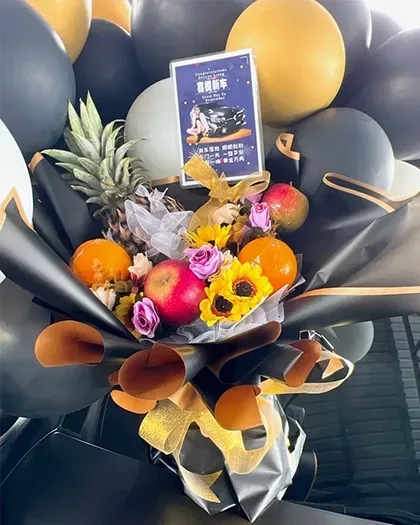 Bouquets & balloons — Package 171