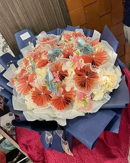 Bouquets & balloons — Package 206
