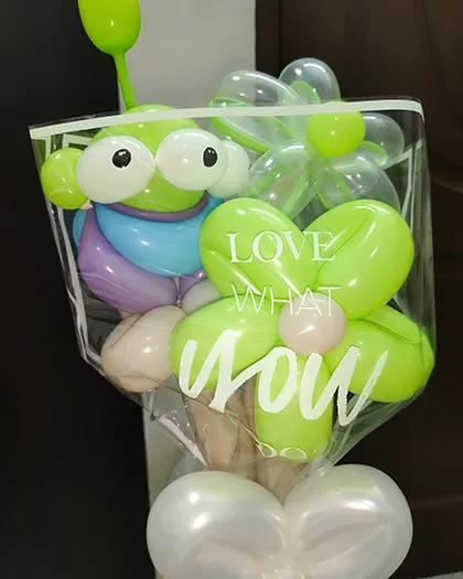 Bouquets & balloons — Package 256