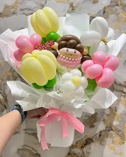 Bouquets & balloons — Package 275