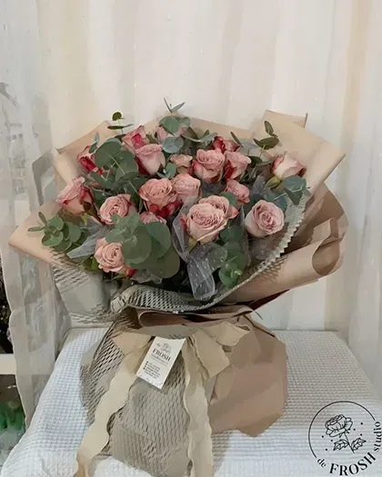 Bouquets & balloons — Package 31