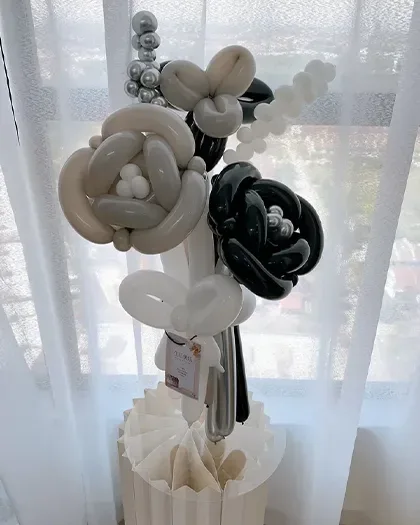 Bouquets & balloons — Package 76