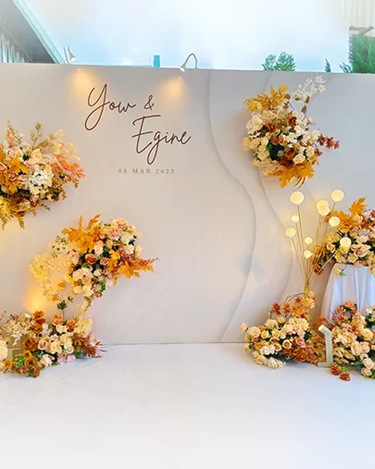 12/8ft Wedding Booth — Design 03