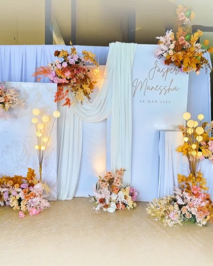 12/8ft Wedding Booth — Design 05